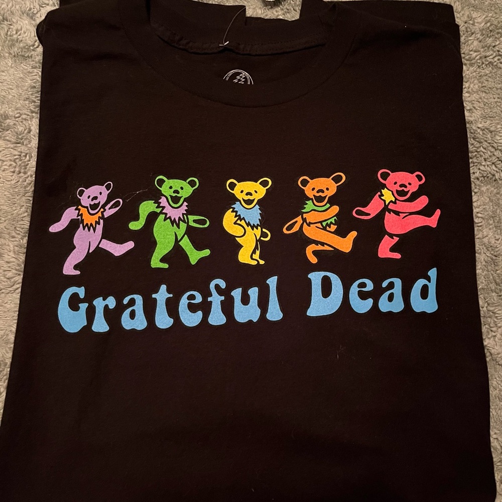Graphic Tee Grateful Dead Black Tee with Vibrant Bear Graphics - Picture 3 of 4